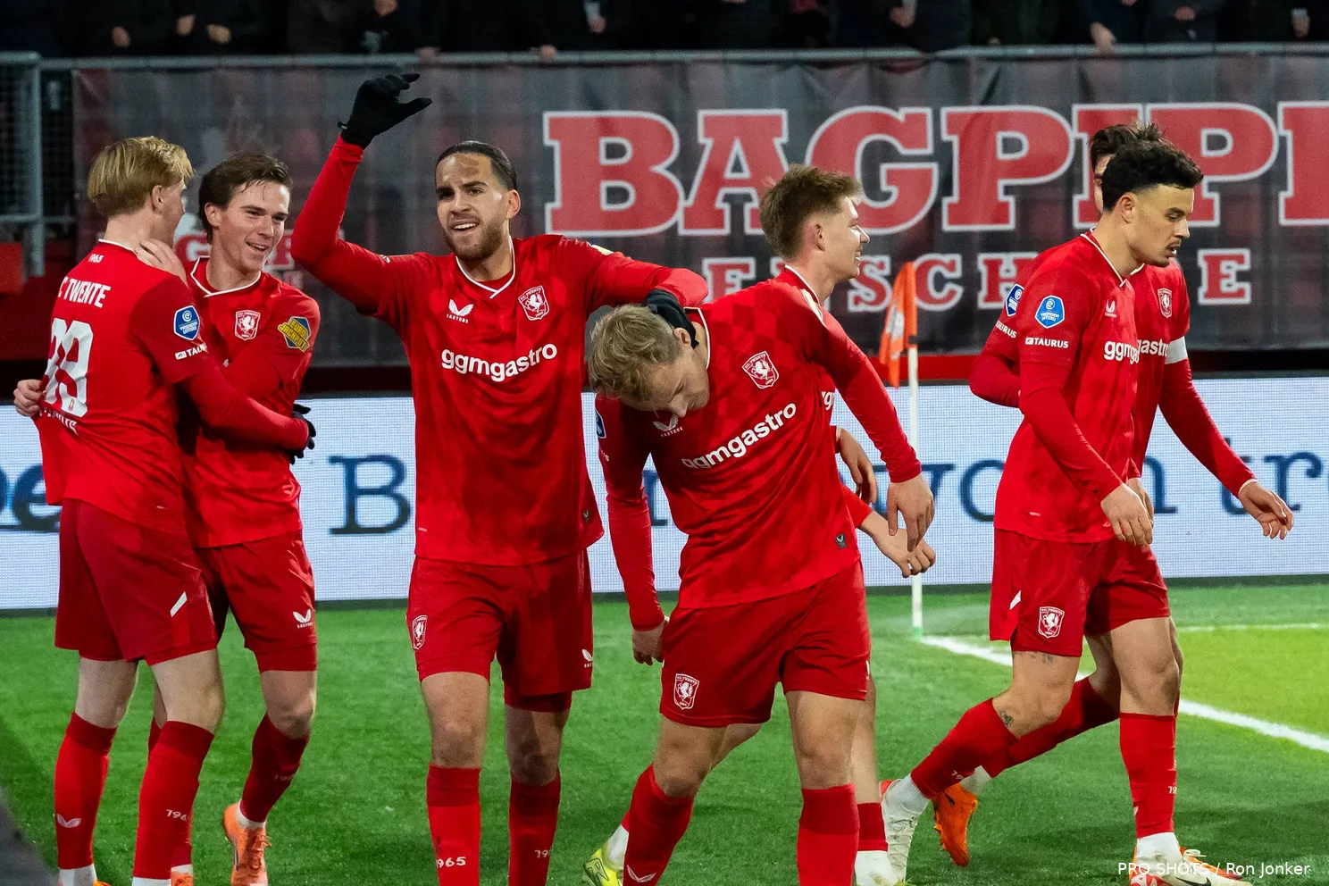 vieren-doelpunt-fc-twente-az-2025