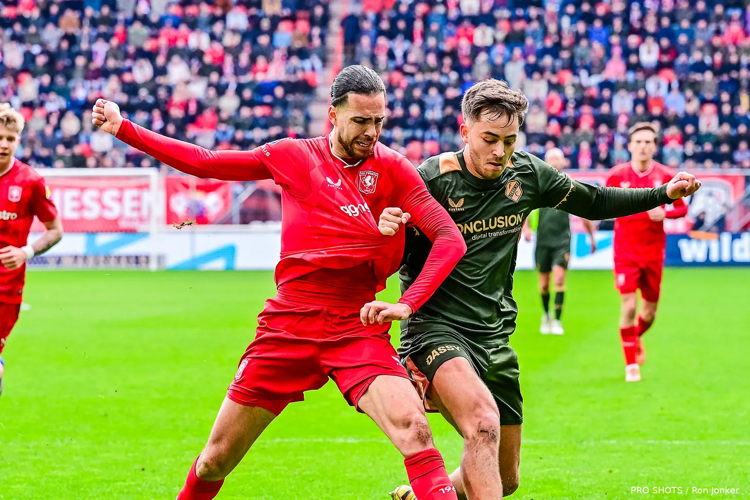 Ramiz-Zerrouki-FC-Twente-FC-Utrecht