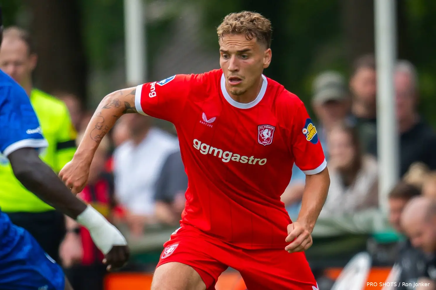 adelgaard-fc-twente-gent-2026-close-up