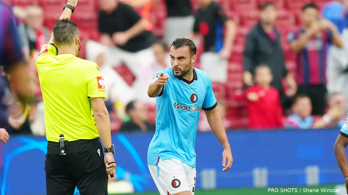 Charles Vanhoutte's tactical awareness lauded by Yves Vanderhaeghe