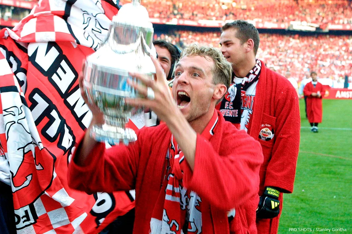 arjan van der laan bekerwinnaar fc twente 2001