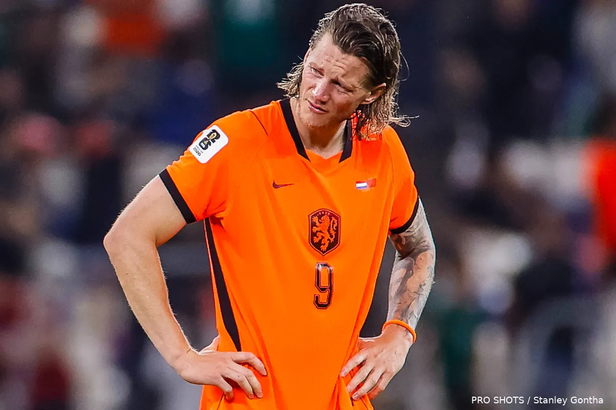 Wout Weghorst in tranen bij Oranje