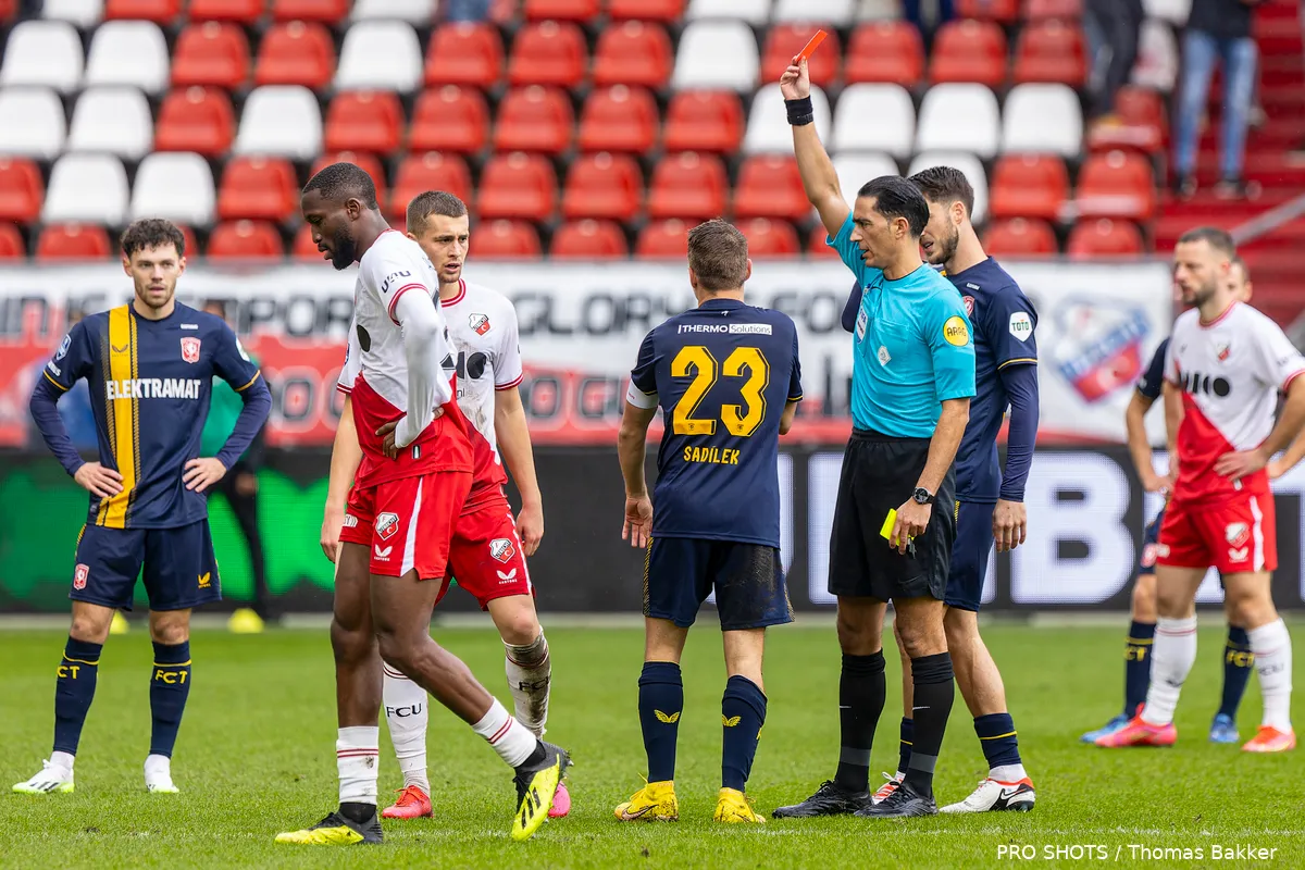 utrecht twente 2023 galgenwaard sadilek rood