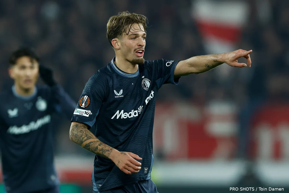 Copyright-ProShots-31896522