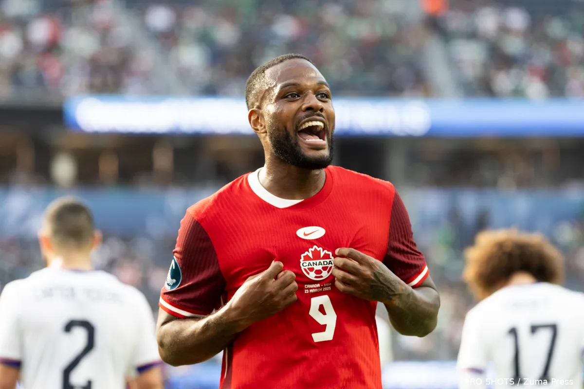 Copyright-ProShots-28460570