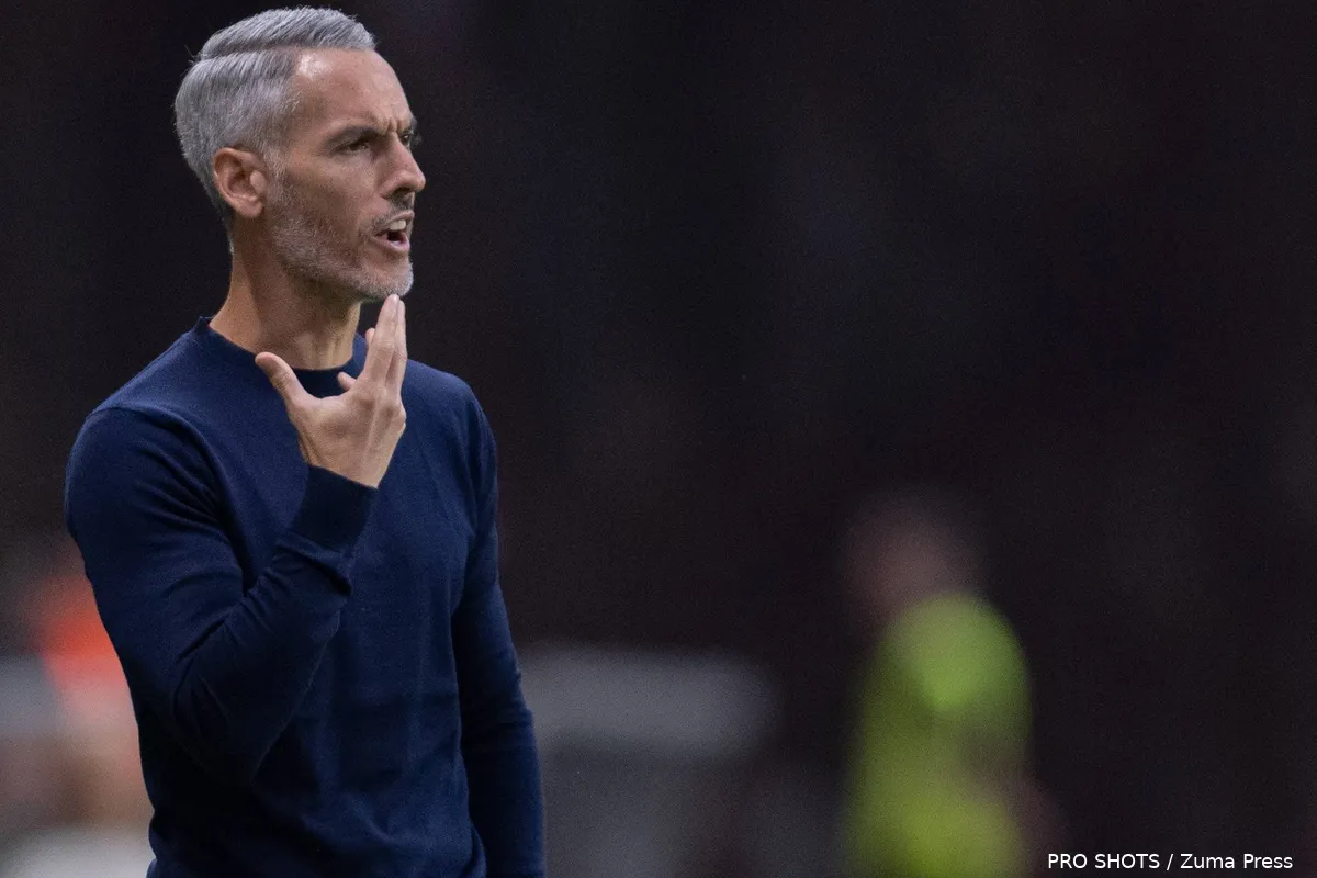 Copyright-ProShots-30191596