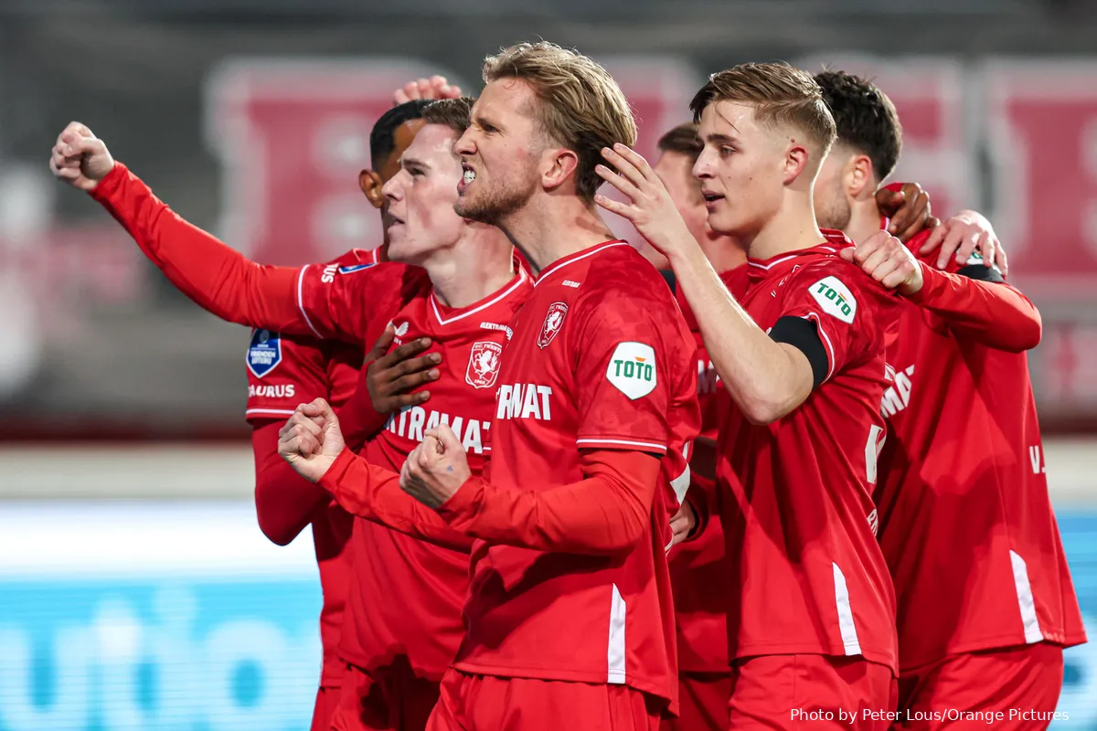 vlap rots bruns fc twente sparta rotterdam 2023 2024 juichen