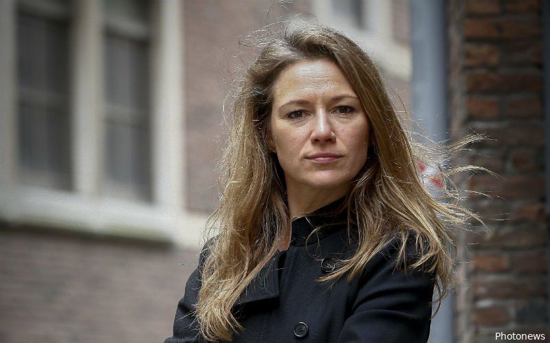 Hilde De Baerdemaeker heeft er geen enkele moeite mee om te tonen hoe ze borstvoeding geeft