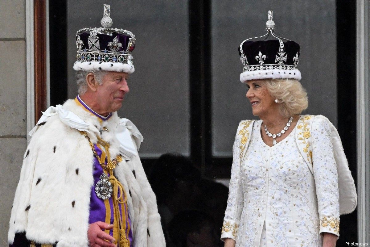 Bom nu echt ontploft? "Koning Charles en Camilla hebben ruzie over prins Harry"