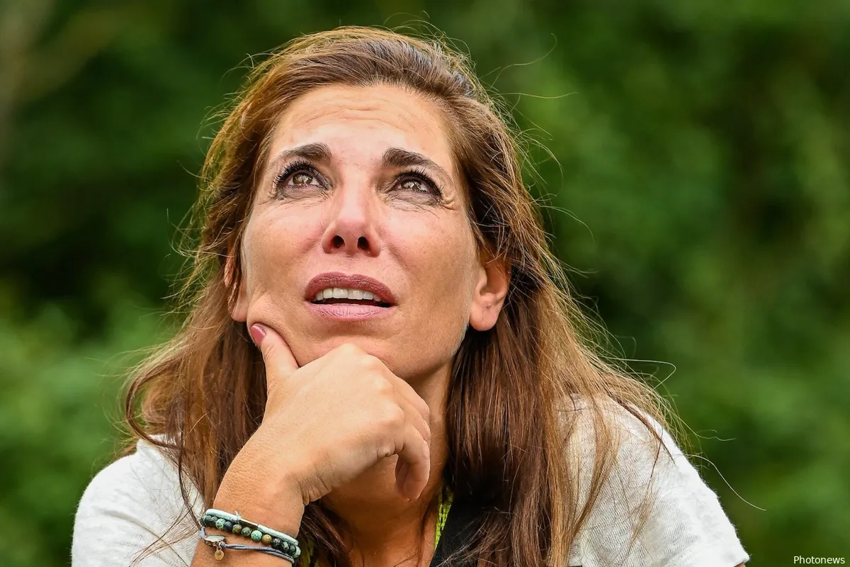 Na haar pijnlijke ontslag bij de VRT: Saartje Vandendriessche deelt opnieuw erg triest nieuws