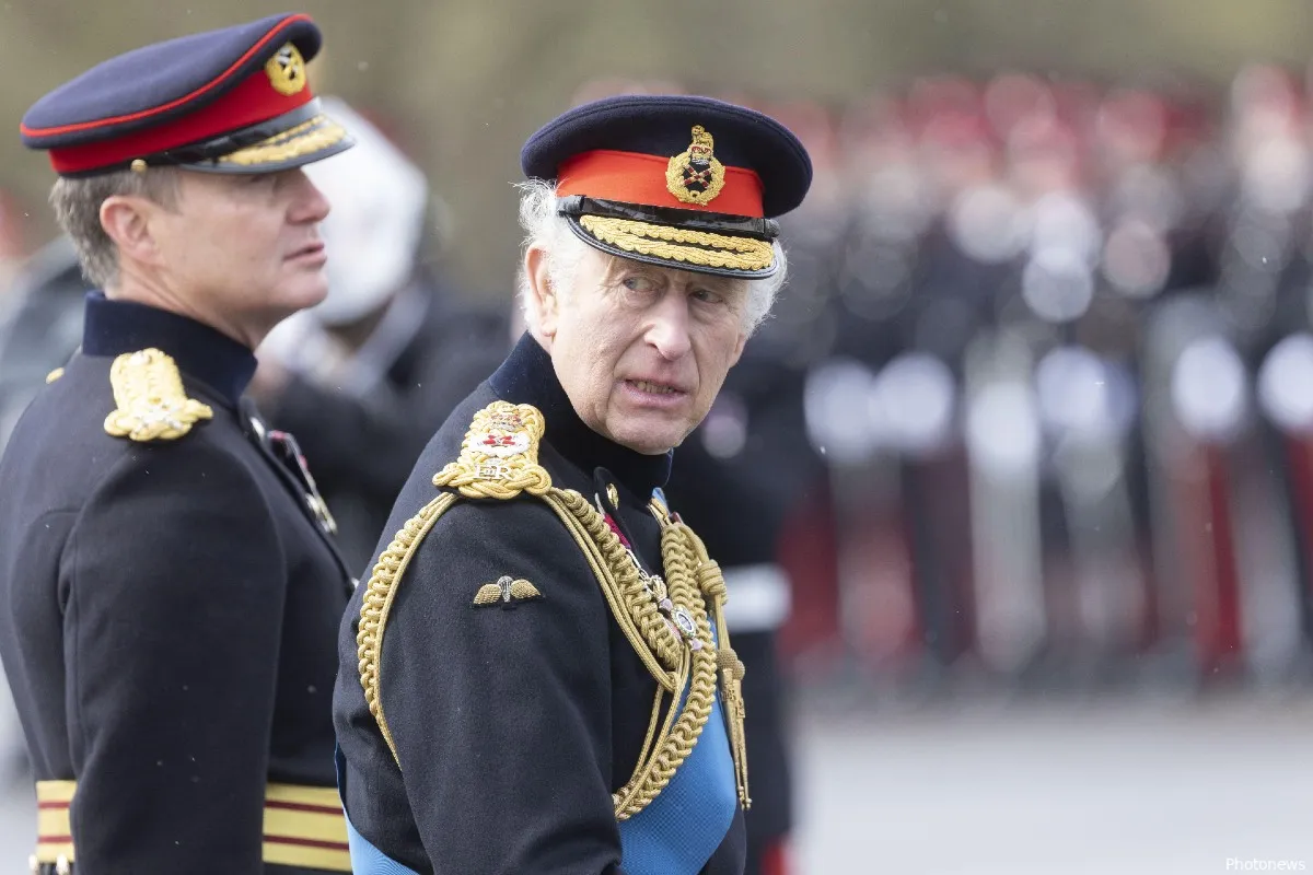 Charles te ziek voor zijn kroning aanstaande zaterdag? "Kampt met ernstige gezondheidsproblemen"