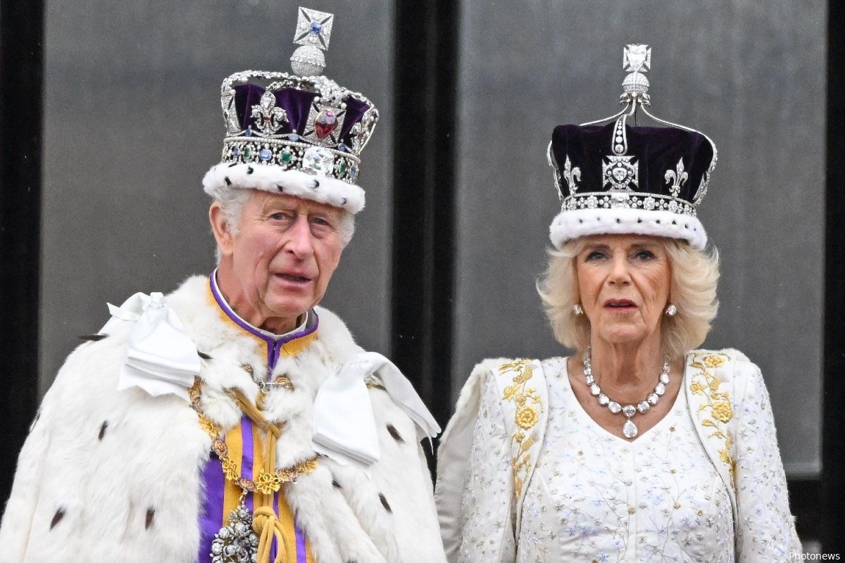 Het zit er bovenarms op tussen koning Charles en Camilla: "Daarover maken ze constant ruzie"