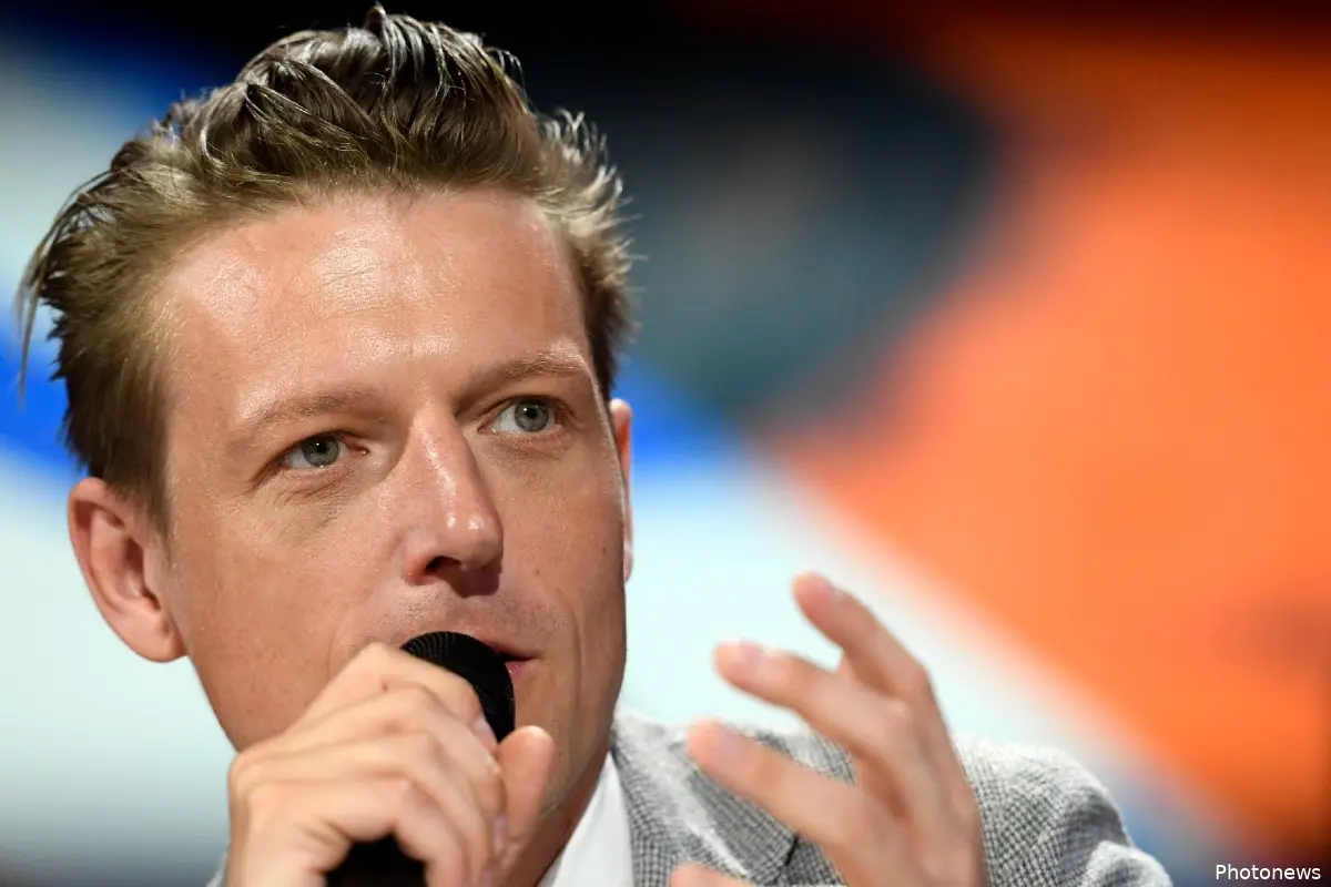 Bent Van Looy (47) doet "heel traumatische" ontboezeming: "Ik was zo goed als dood"