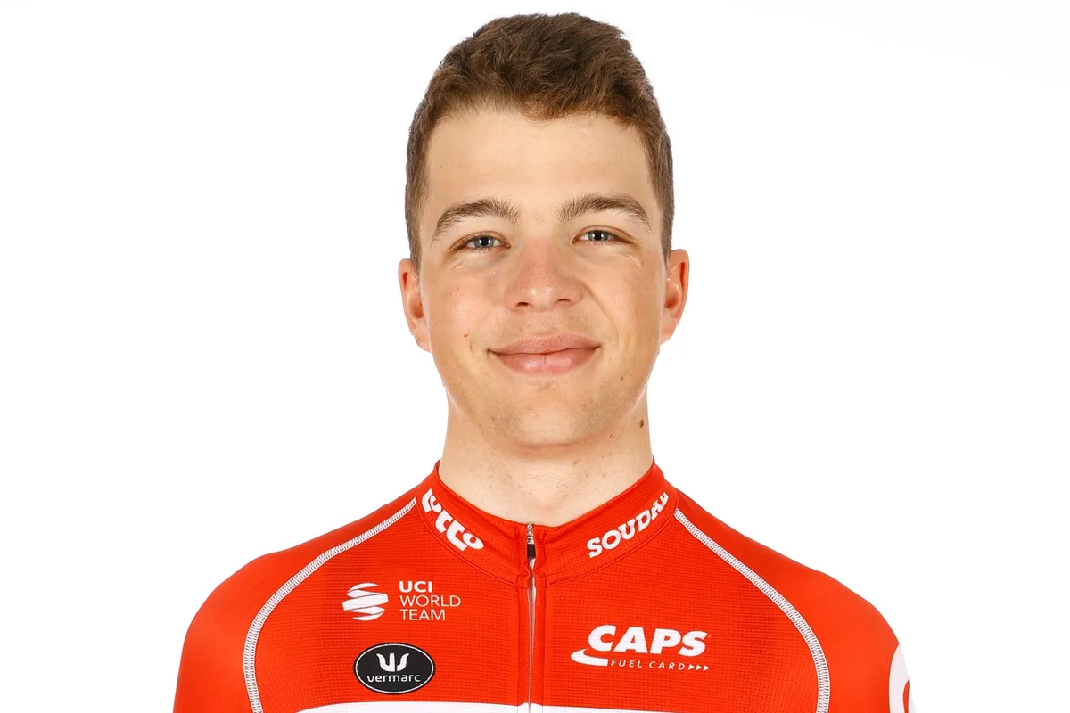 Lotto-talenten Vermeersch en Van Moer vangen seizoen aan: 'Koffiedik kijken'