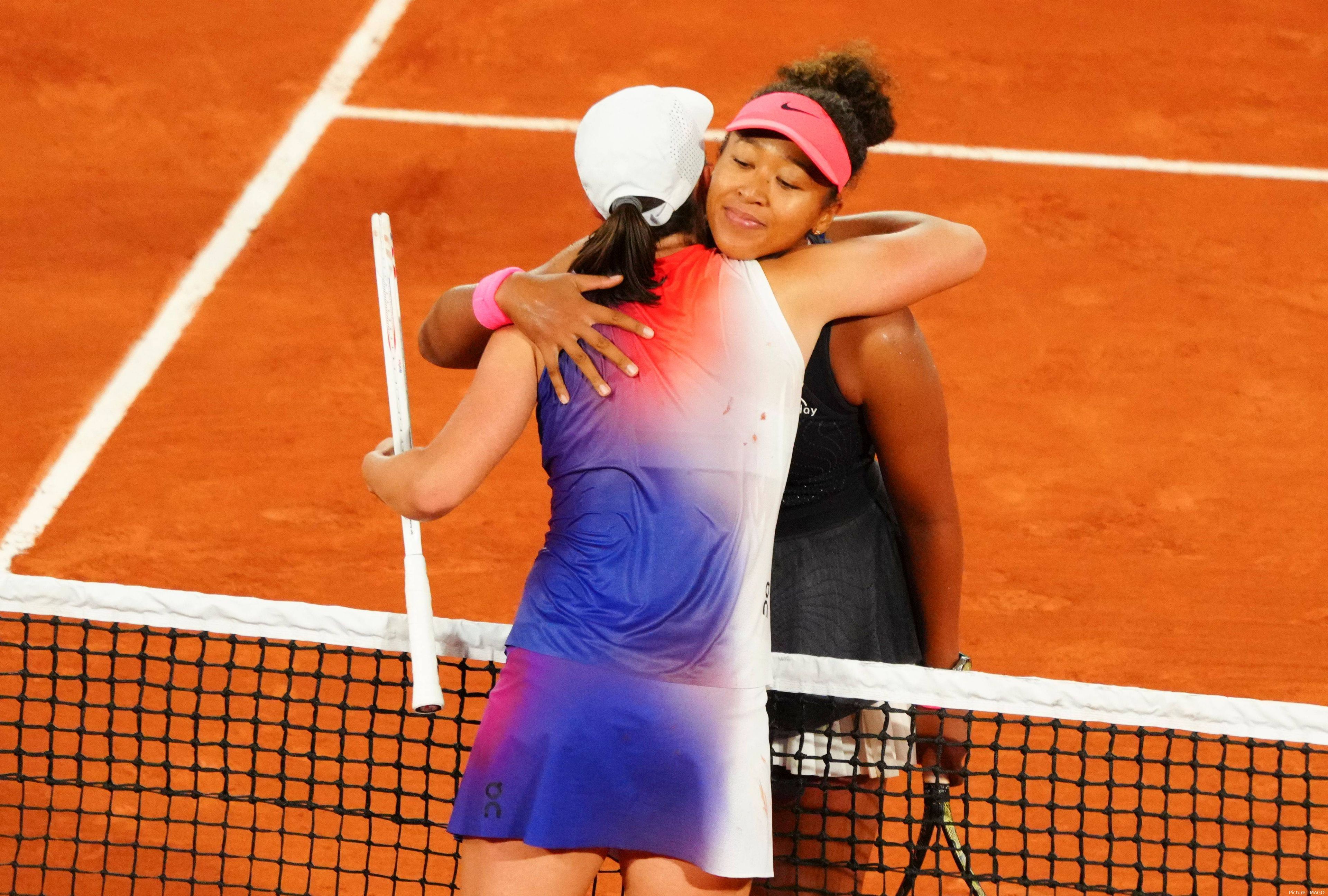 Iga Swiatek's only test has come against Naomi Osaka (pictured).