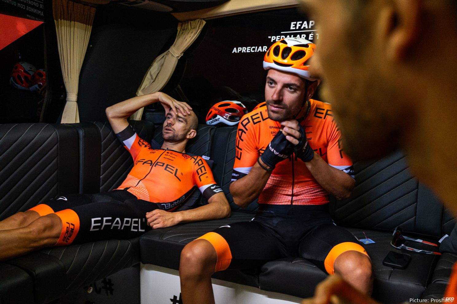 Efapel Cycling na força máxima para a Volta a Portugal com Abner González e Henrique Casimiro em destaque