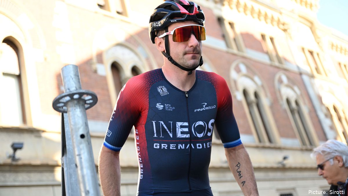 Ineos Grenadiers eyeing success at UAE Tour with Elia Viviani |  CyclingUpToDate.com