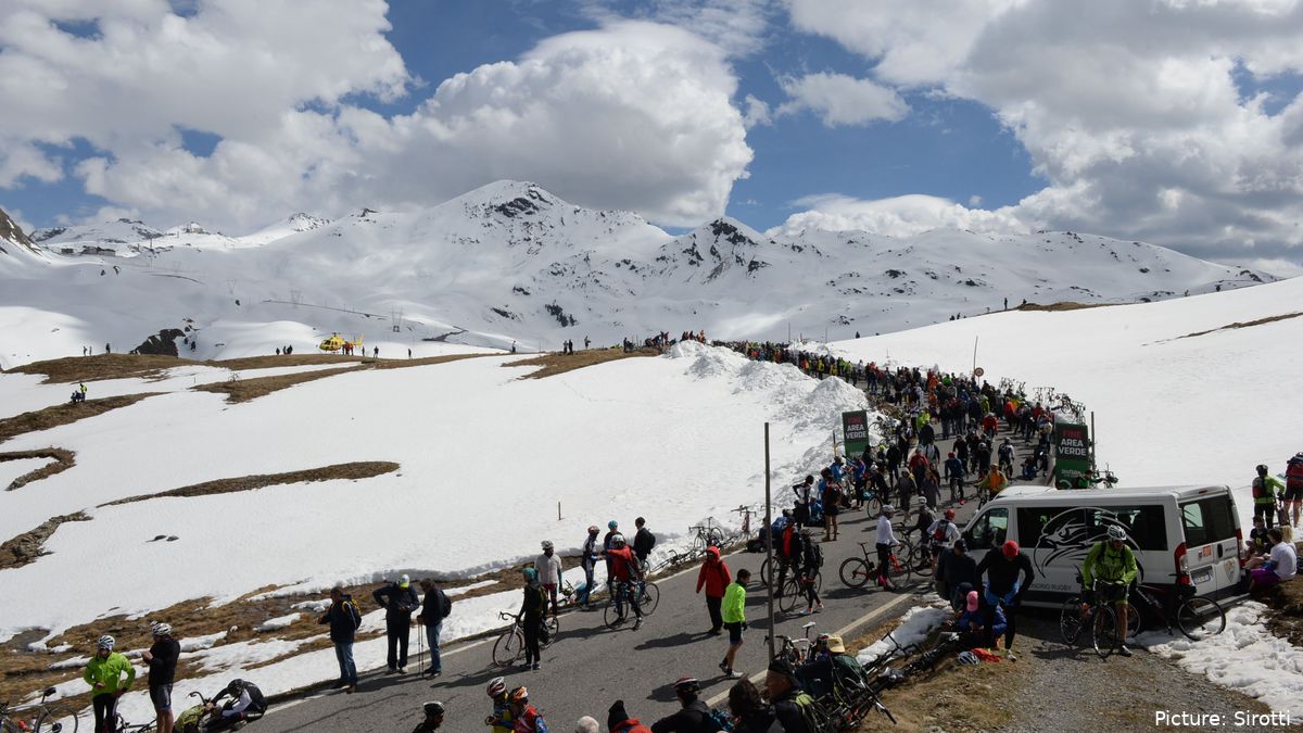 UPDATE 3 climbs officially cut from stage 16 route at Giro d'Italia