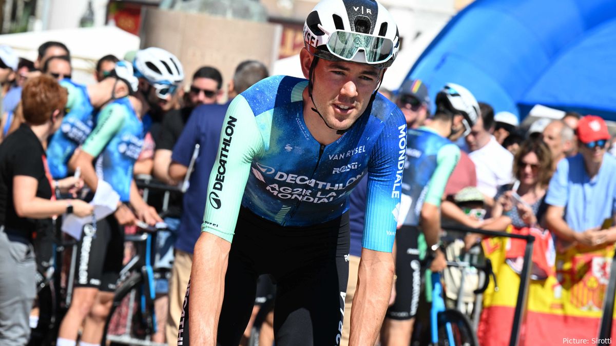 “We are now racing for the podium” Decathlon AG2R La Mondiale Team