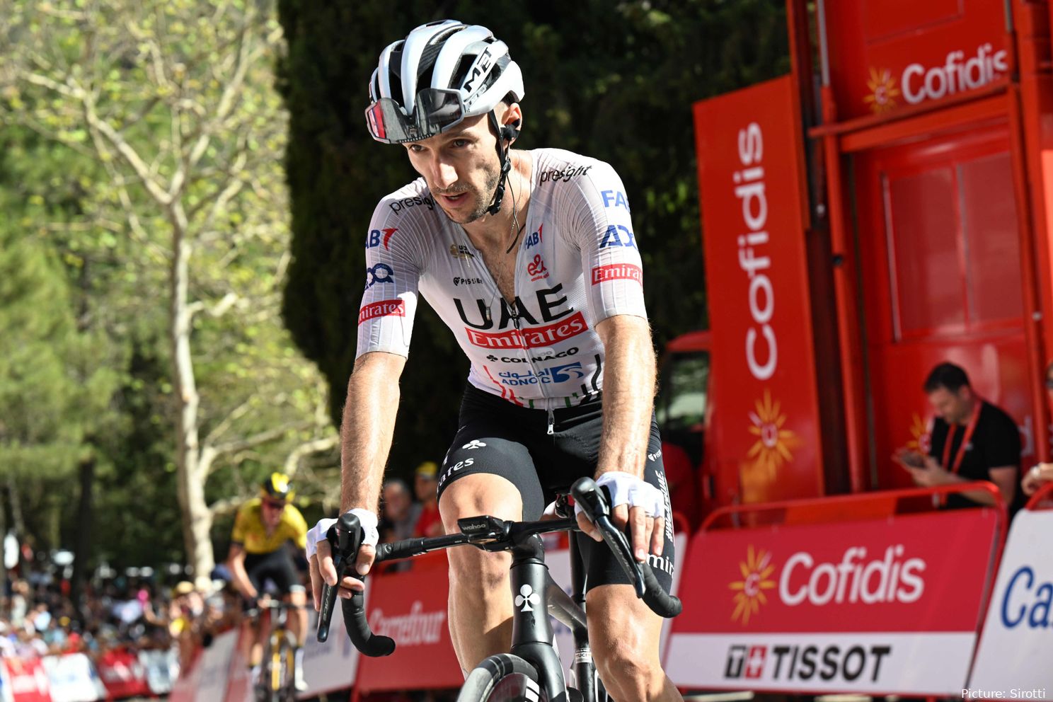 "We're not going to settle for 7th place" - UAE Team Emirates and Adam Yates to go all out attack at La Vuelta according to Joxean Matxin