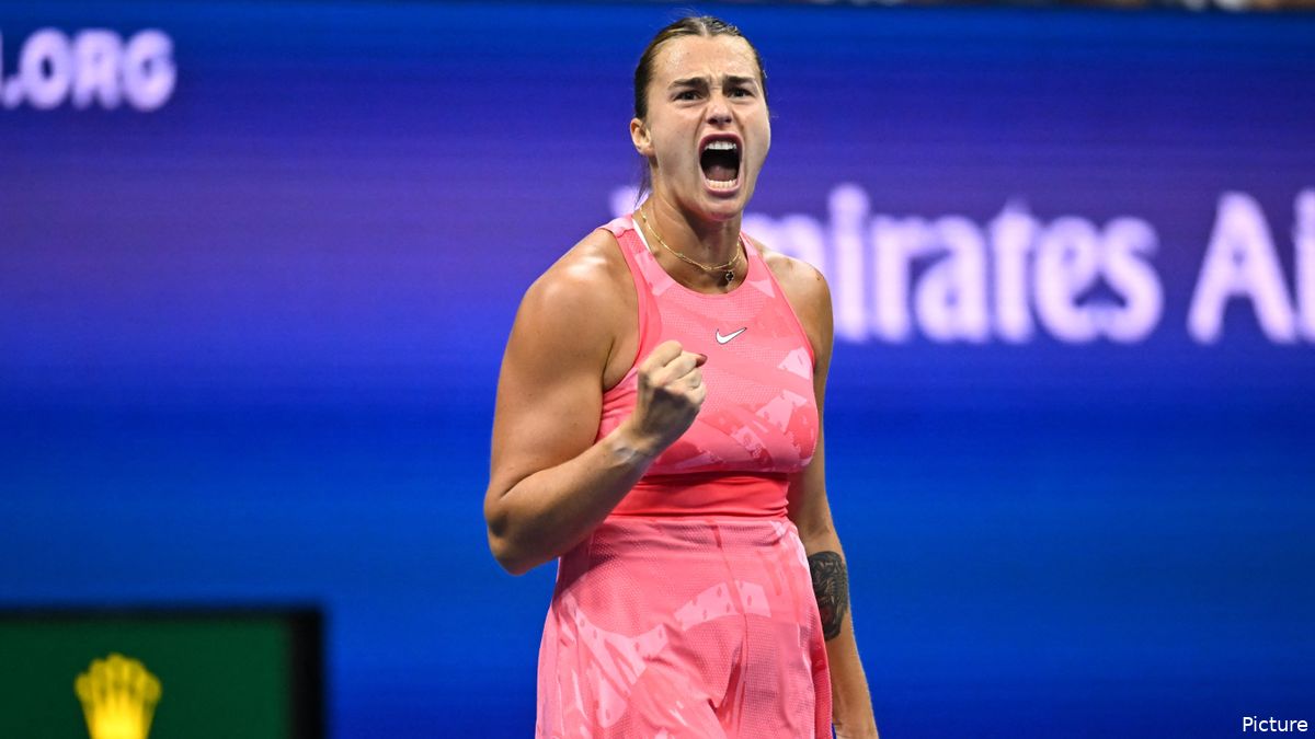 Aryna Sabalenka's unstoppable performance demolishes Maria Sakkari in a one-sided contest at WTA