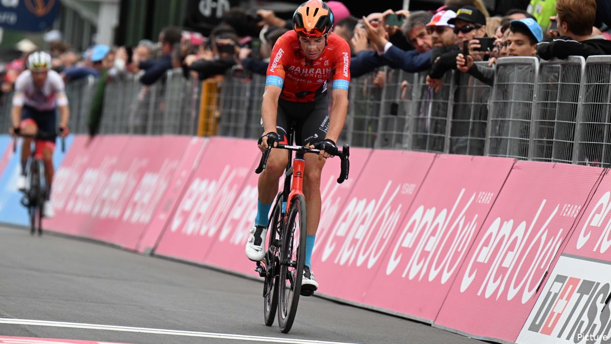 Pogacar's compatrior Domen Novak signed by UAE Team Emirates 