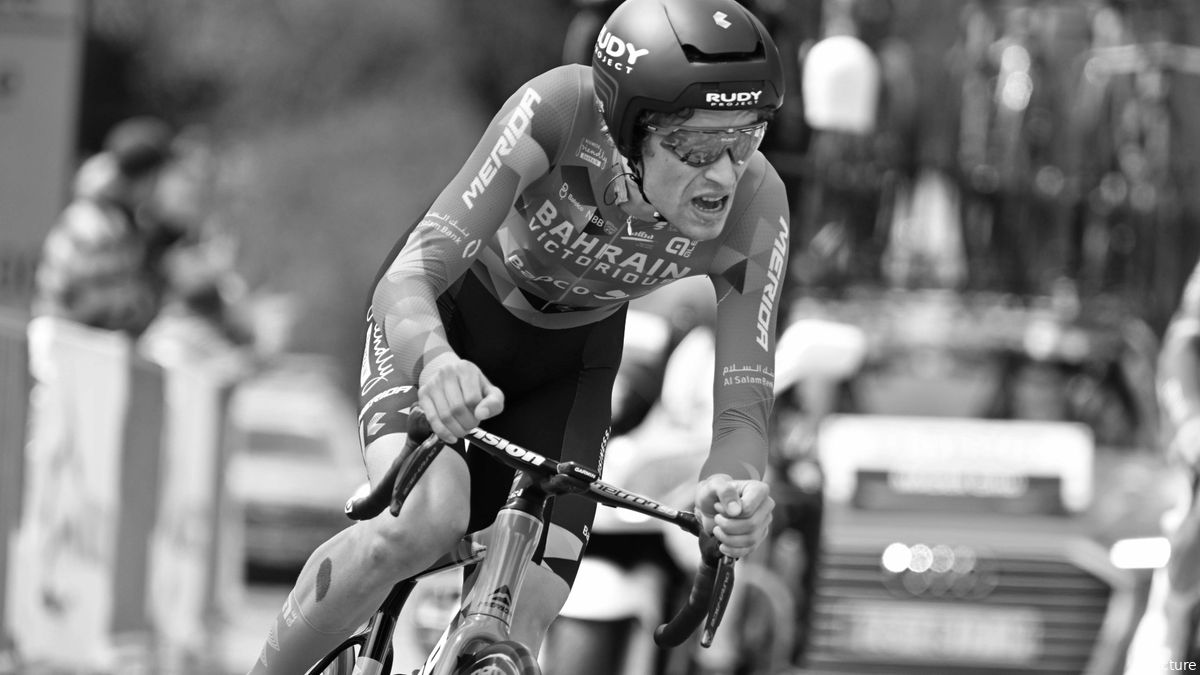 Tour de Suisse race doctor on care that was provided to Gino Mäder on