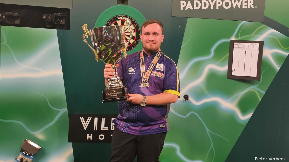 Luke Littler is na JDCwereldtitel klaar voor het grote werk ''Hoop