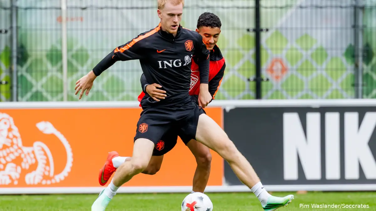 Photo: Twente Insite Mats Rots unhappy with Jong Oranje bench role under Michael Reiziger