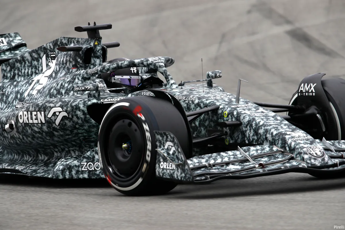alfa romeo c42 barcelona test