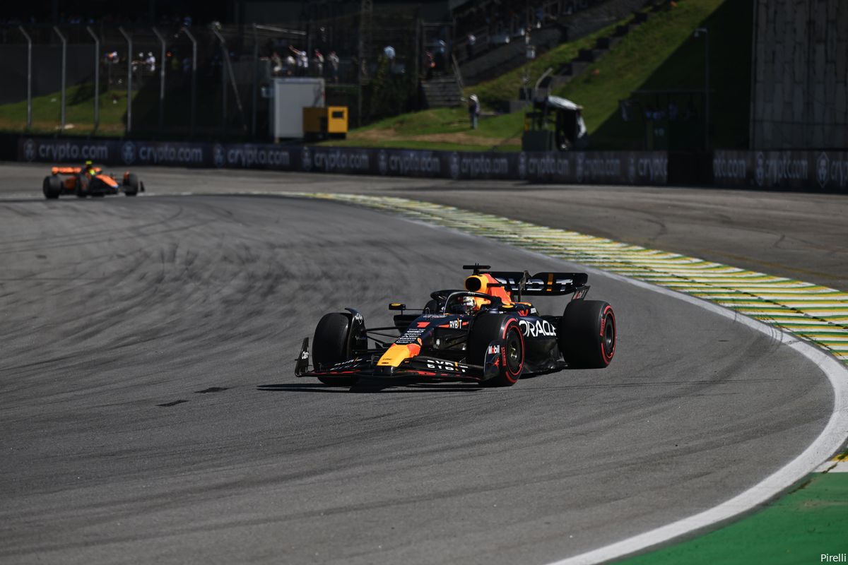 Hill over dominantie Verstappen: 'Denk dat zelfs Max-fans meer strijd willen zien'