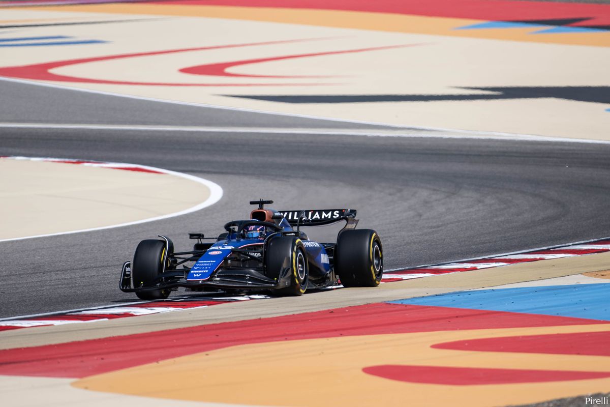 Albon wel tevreden met FW46, ondanks problemen: 'Kon toen een seconde sneller rijden'