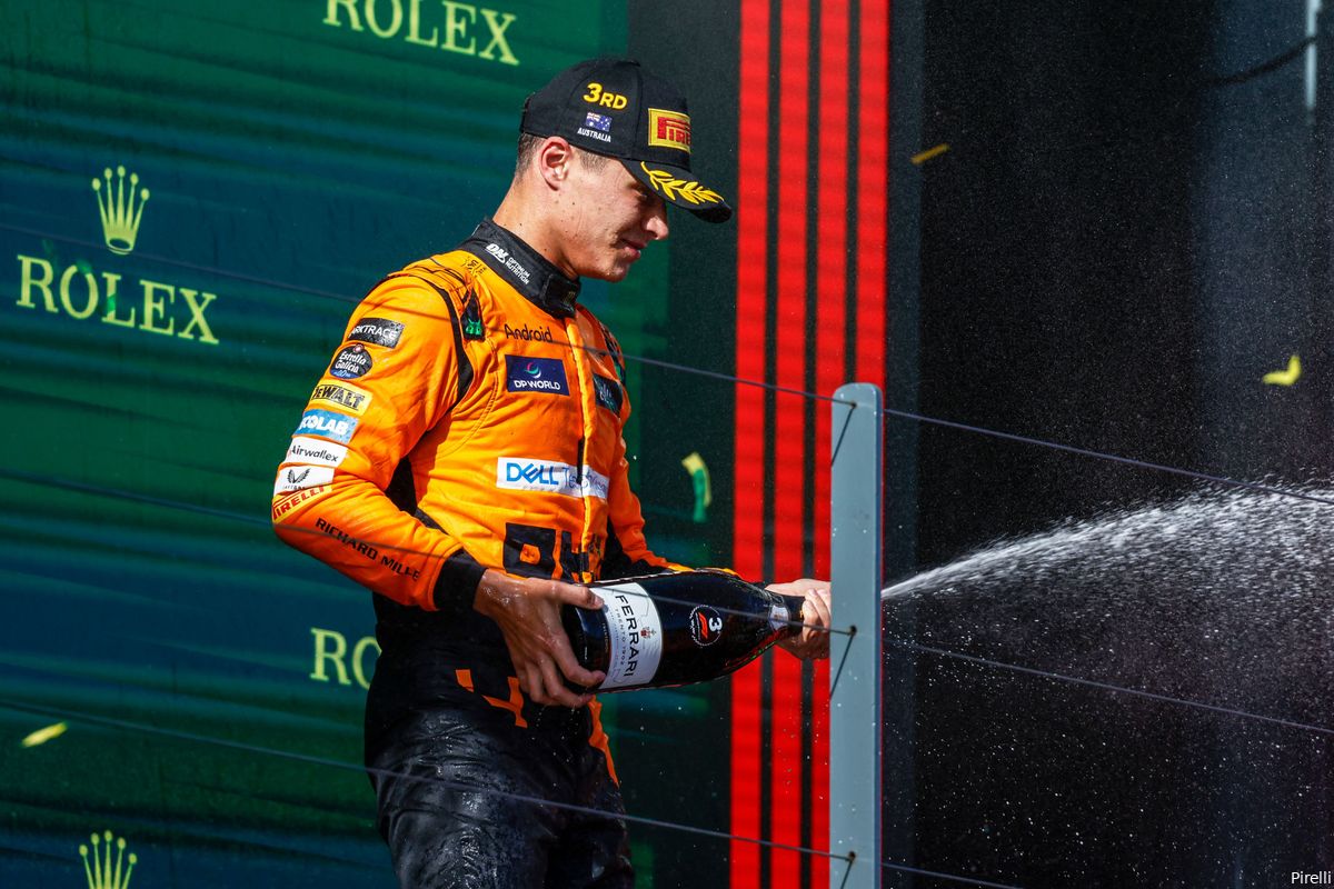 Norris tevreden met sterke start McLaren: 'Tovert een glimlach op mijn gezicht'