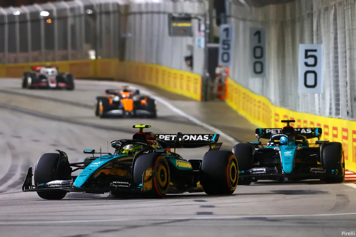 singapore lewis hamilton george russell mercedes 22 sunday marina bay 2024