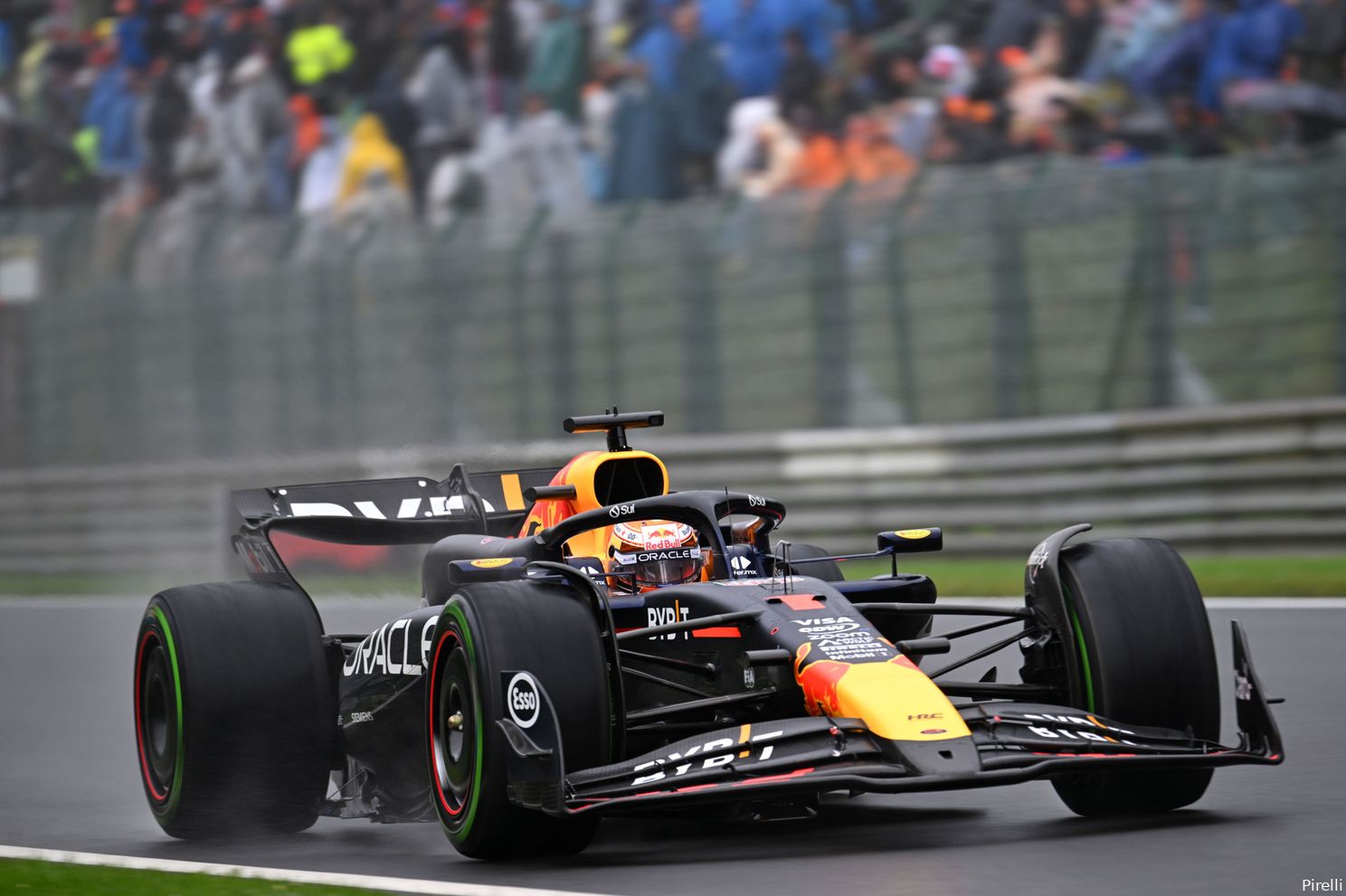 Max Verstappen op weg naar P1, kwalificatie Grand Prix van België, Circuit de Spa-Francorchamps, 2024.