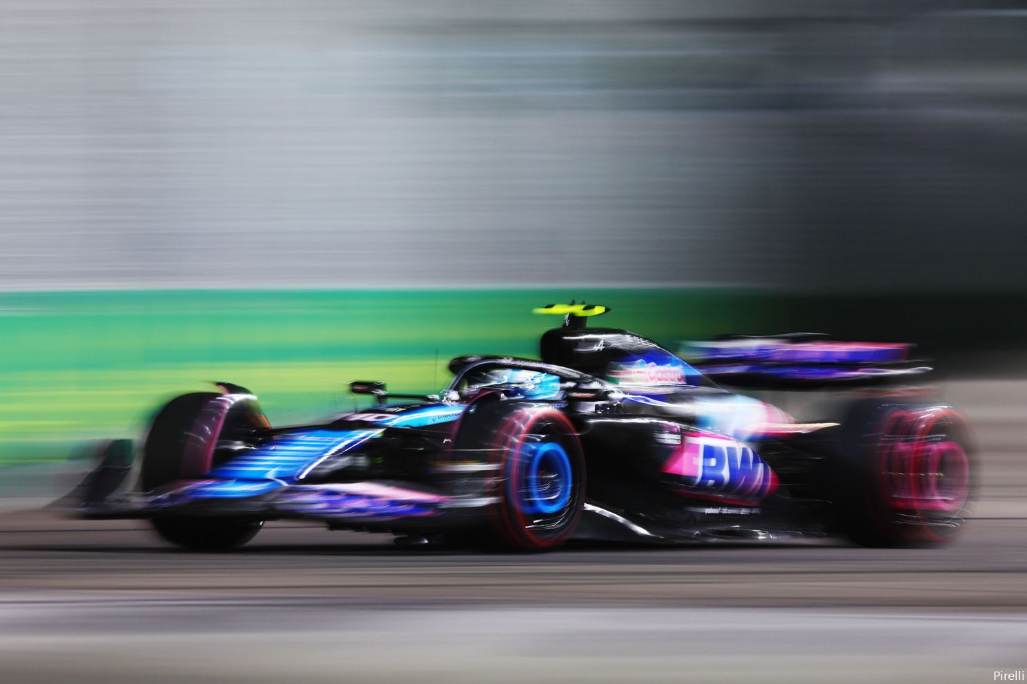 Esteban Ocon op snelheid tijdens de kwalificatie, maar haalt Q3 niet - GP Singapore 2024