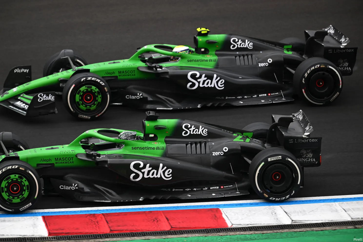 pirelli gabriel bortoleto nico hulkenberg stake kick sauber zondag gp china 2025