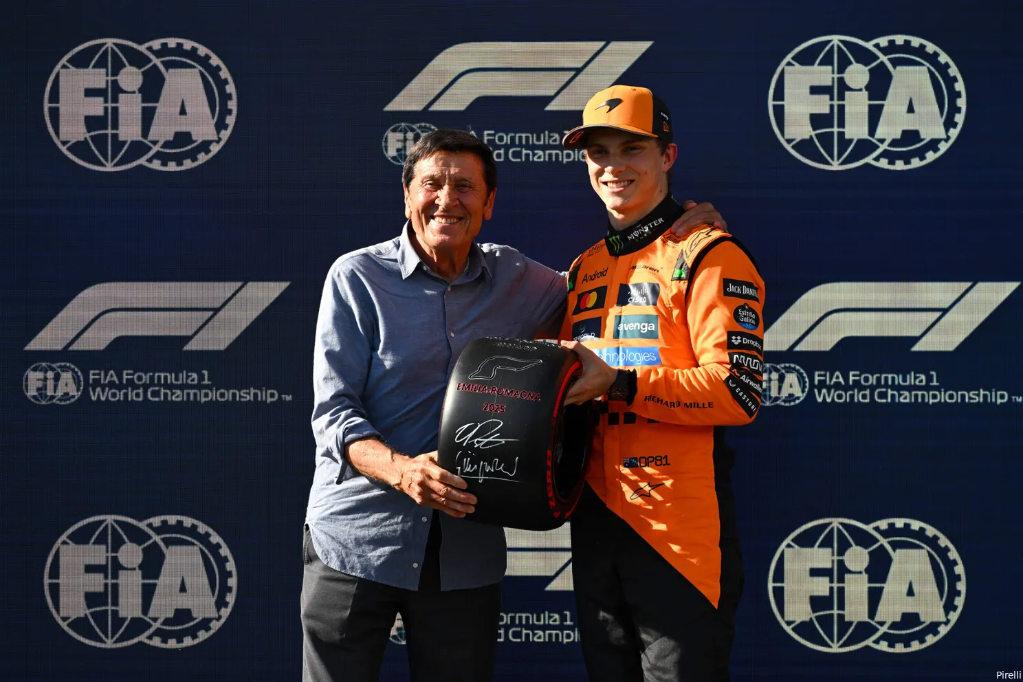 Verstappen gooit hoge ogen in Imola: 'Wat een juweeltje van een inhaalactie'