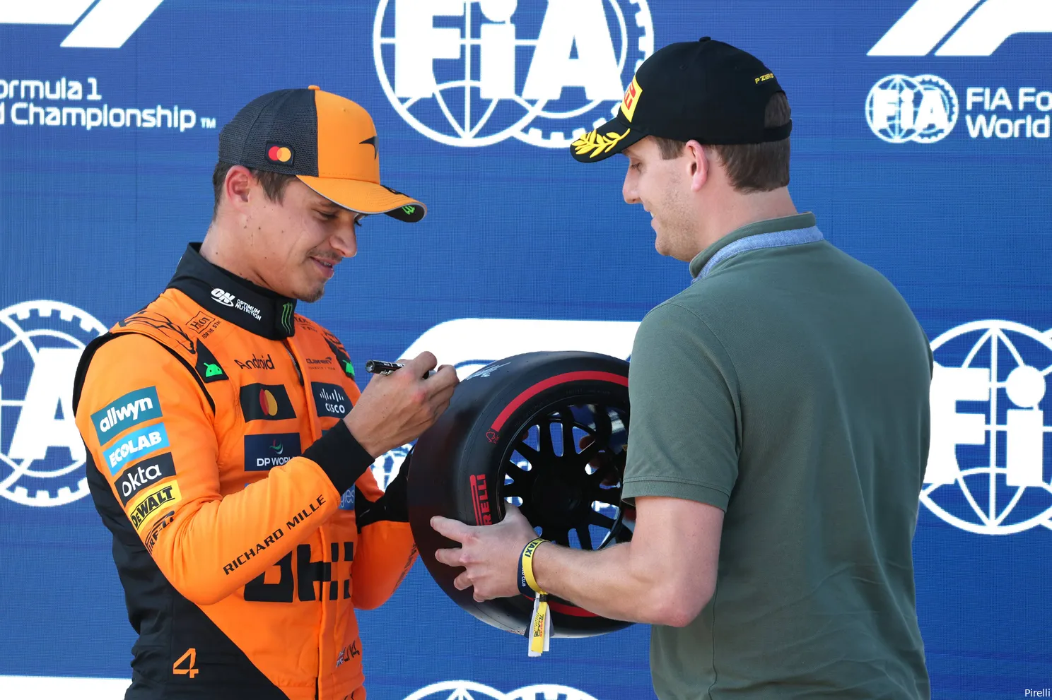 lando norris poleposition mclaren oostenrijk 32 saturday spielberg 2025