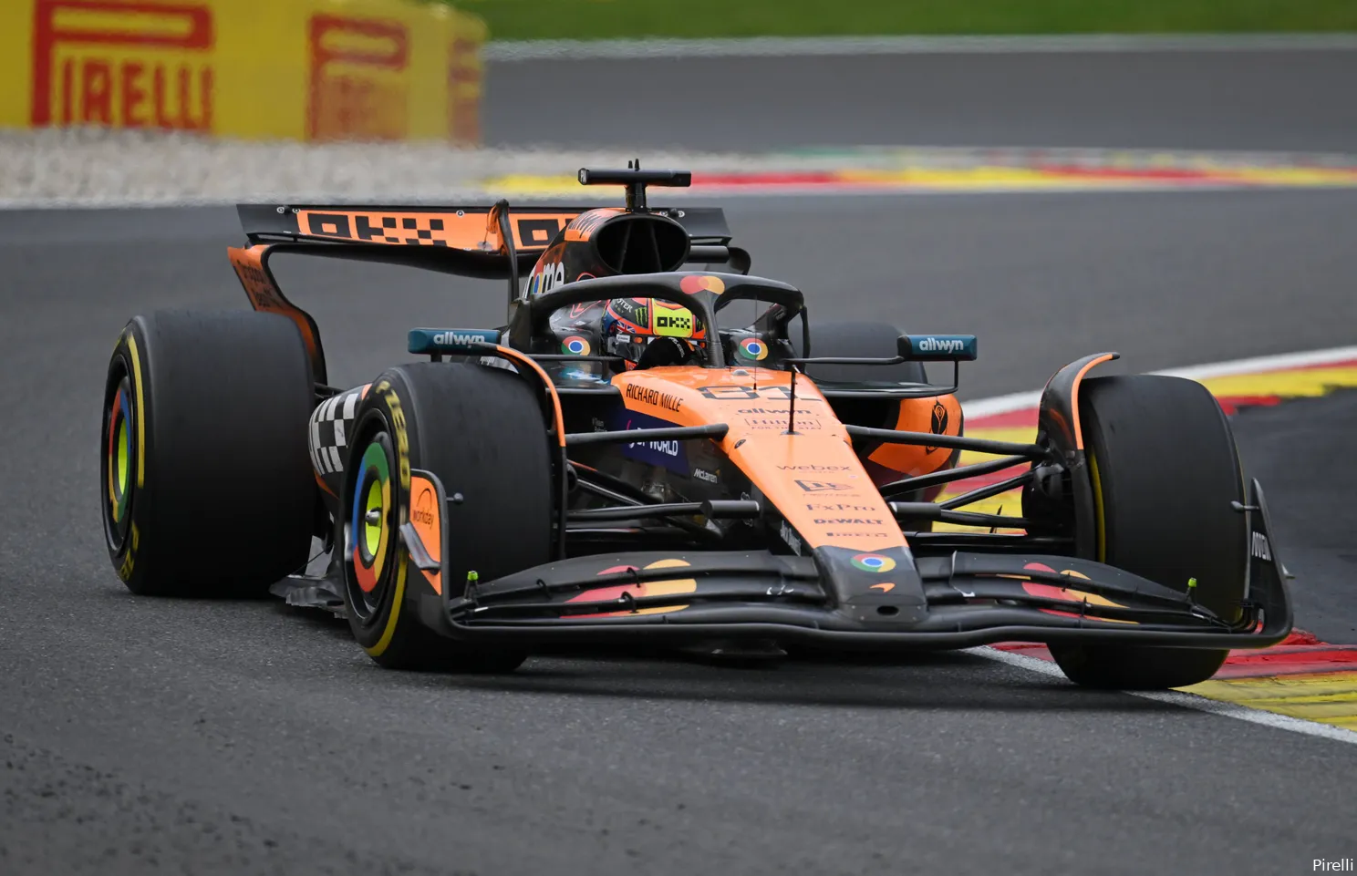 oscar-piastri-belgie-2025-mclaren