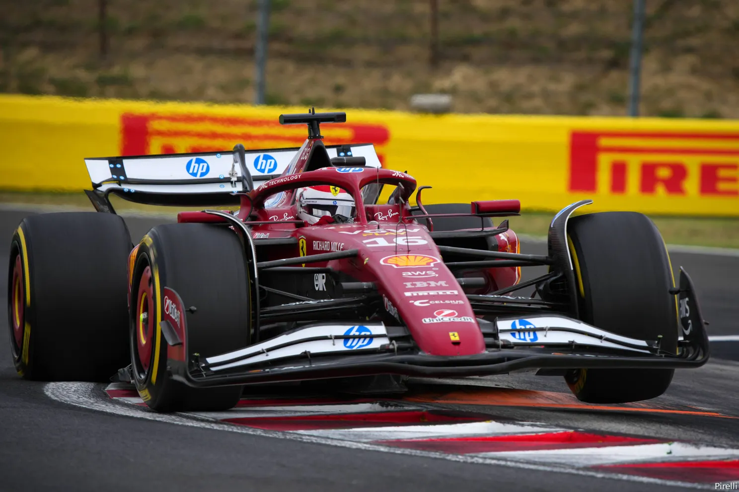 pirelli-charles-leclerc-ferrari-gp-hongarije-2025-zondag-2