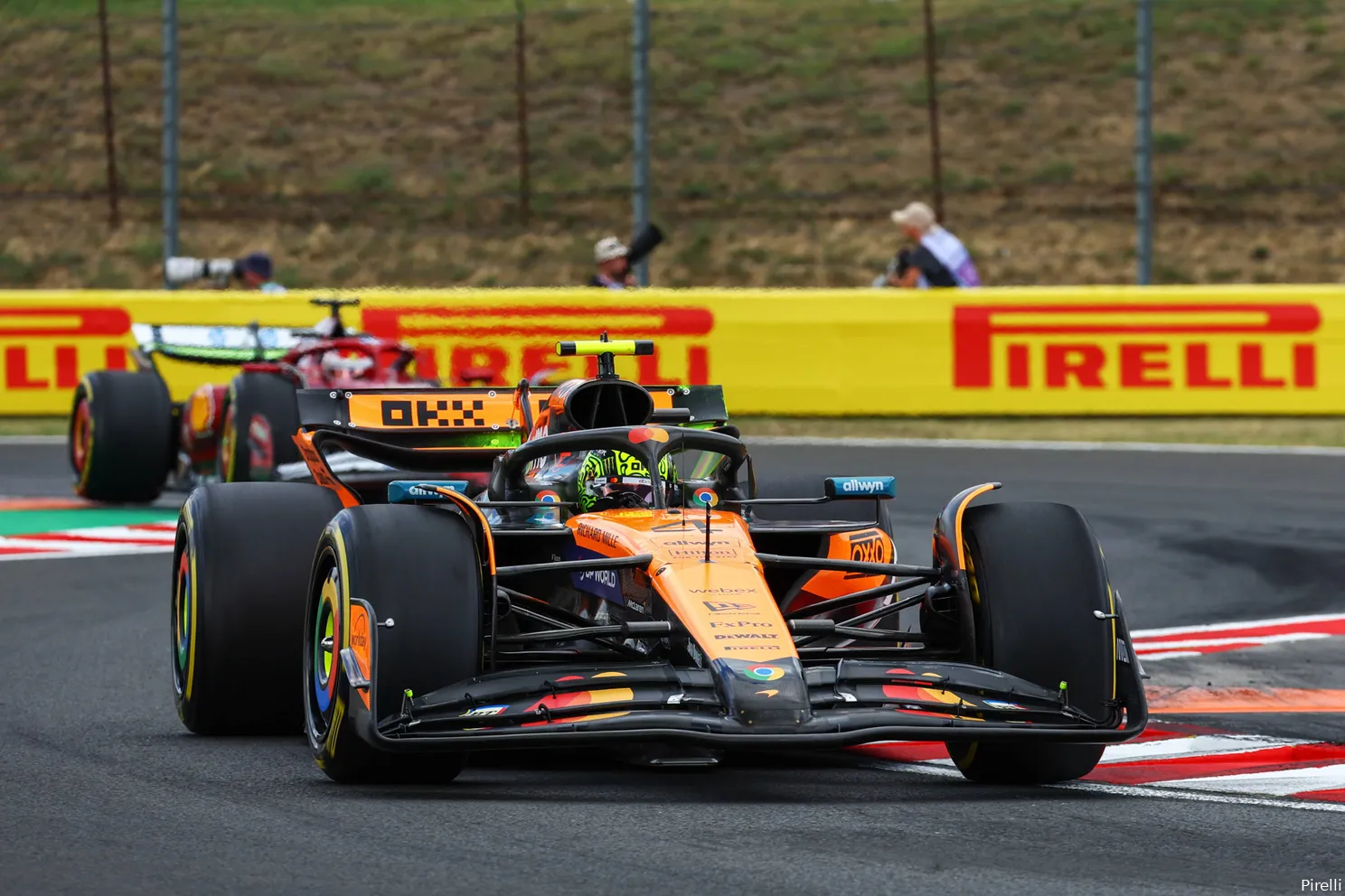 pirelli-lando-norris-mclaren-gp-hongarije-2025-vrijdag-2