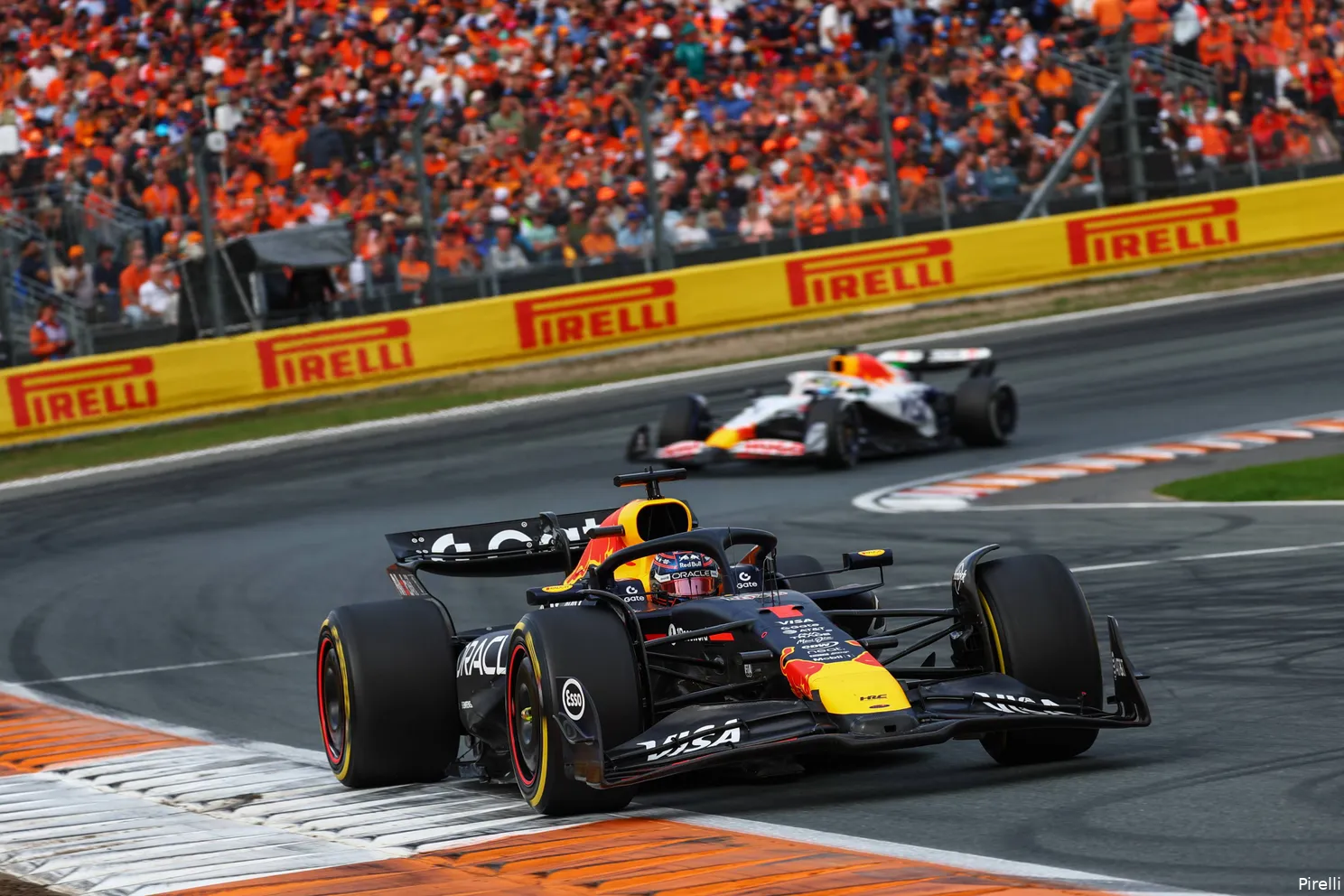 pirelli-max-verstappen-red-bull-racing-gp-nederland-2025-zondag