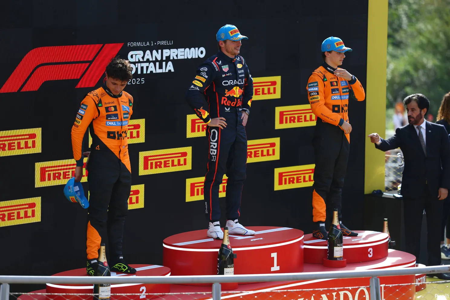 max-verstappen-red-bull-racing-oscar-piastri-lando-norris-mclaren-monza-italië