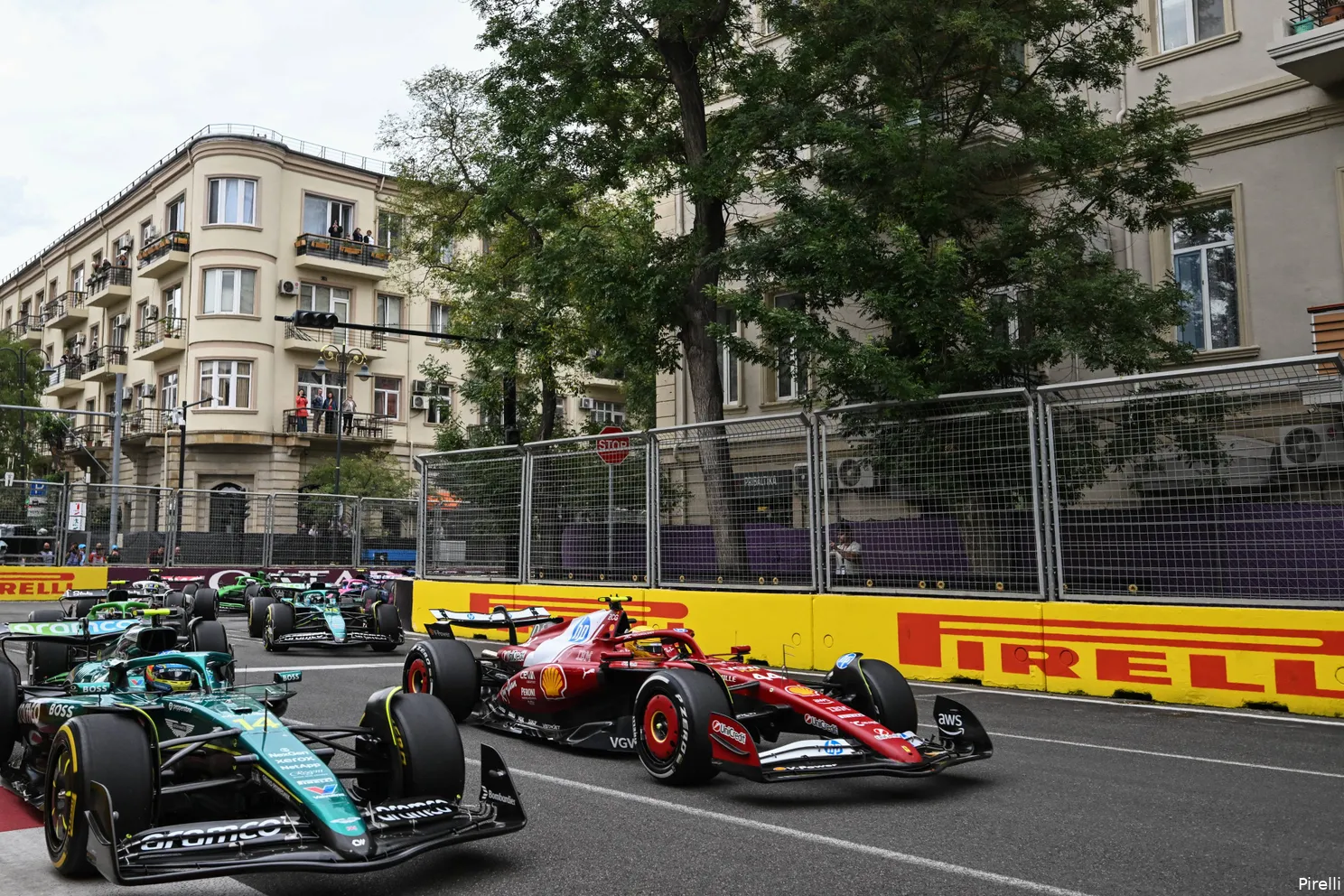 pirelli-ferrari-lewis-hamilton-gp-azerbeidzjan-2025-zondag-fernando-alonso-aston-martin
