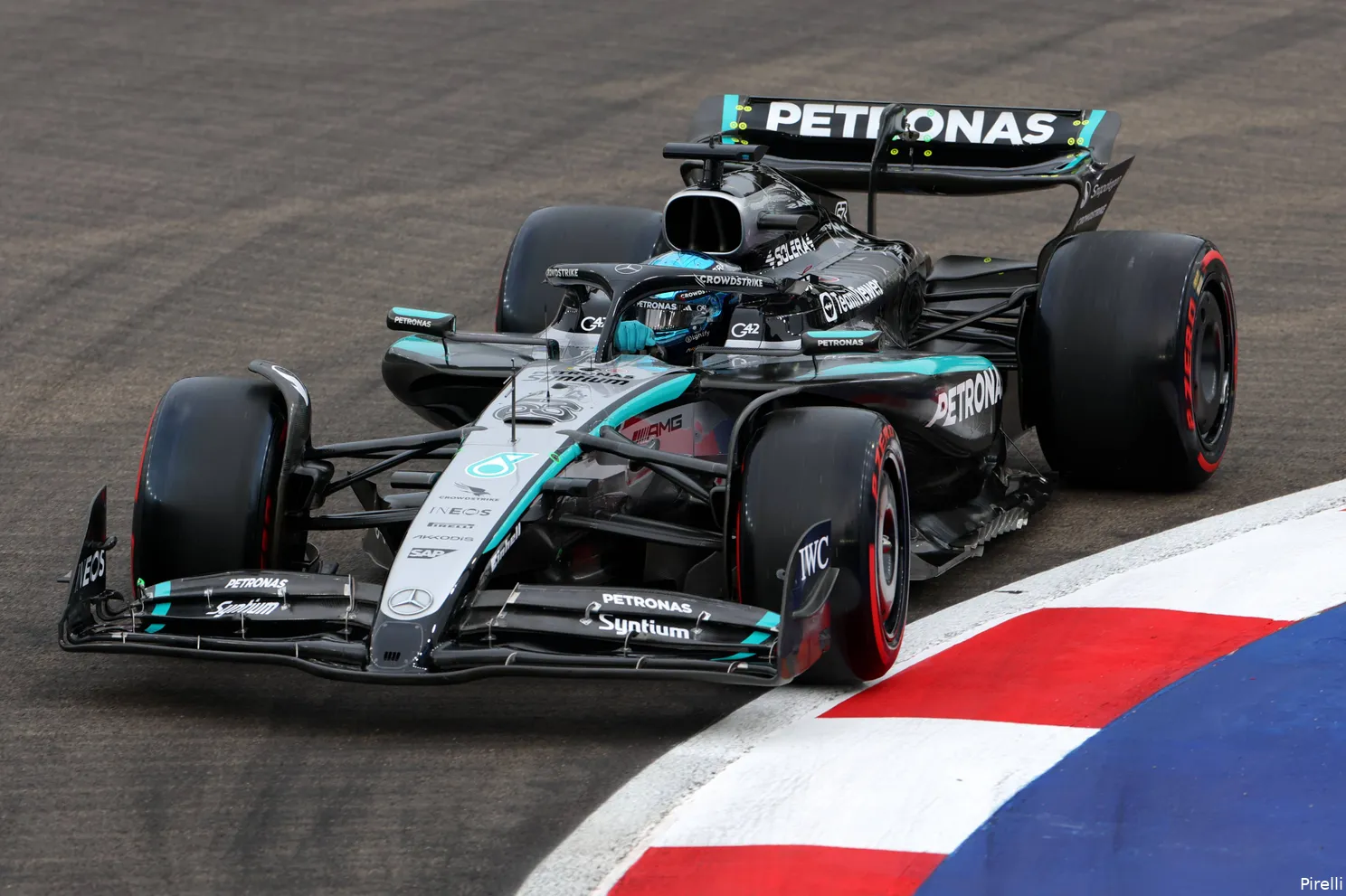 pirelli-mercedes-george-russell-gp-singapore-2025-zaterdag-6