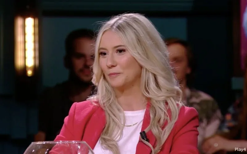 Celine Van Ouytsel heeft er genoeg van en dient klacht in: "Ik ben gedegouteerd, in shock zelfs"