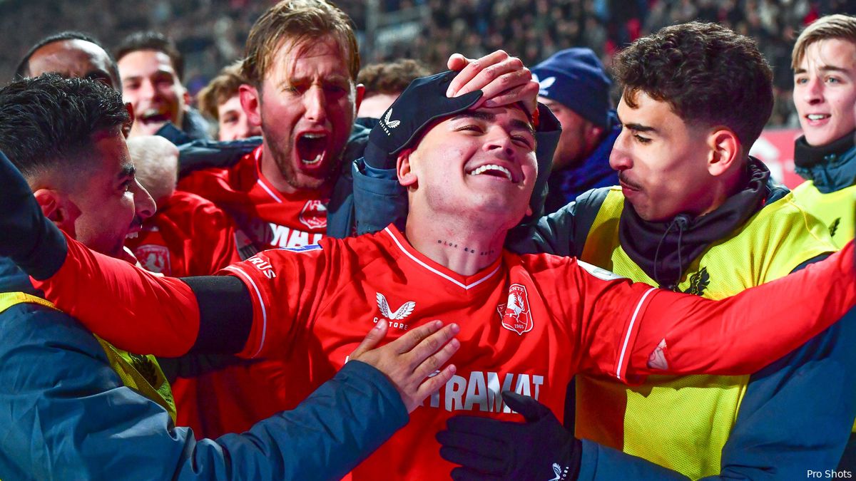 Una situazione turbolenta per l'FC Twente sulla strada verso il Feyenoord