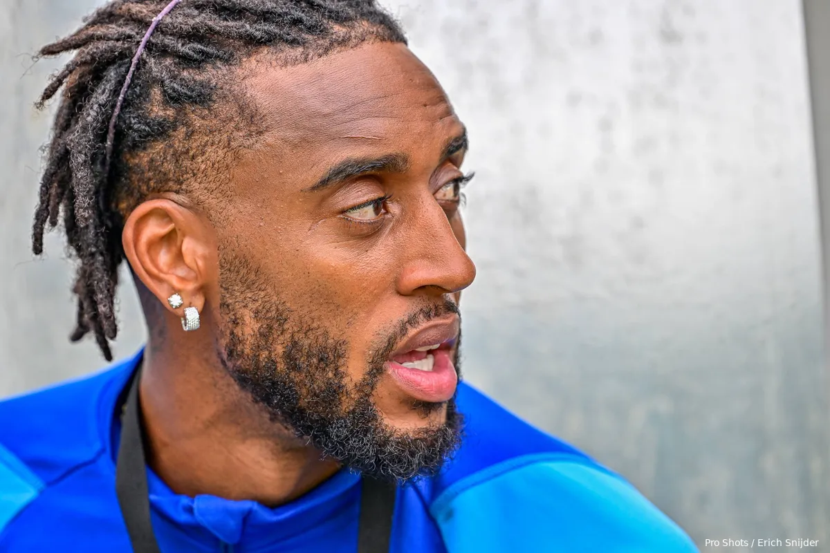 leroy fer close up