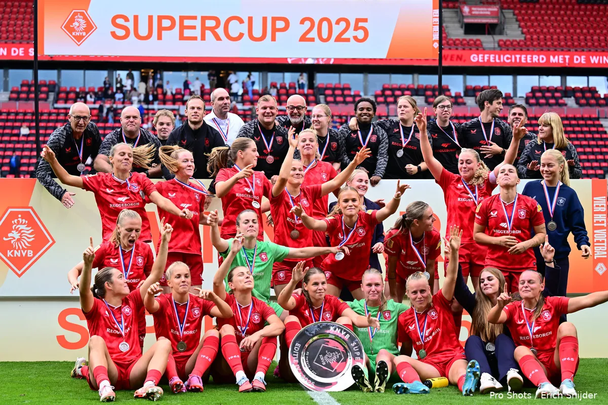 supercup-fc-twente-vrouwen-team-2025